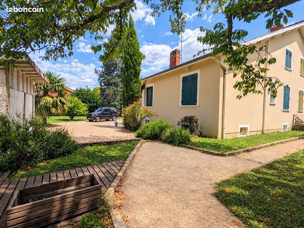 Maison à louer, 150m², Tassin-la-Demi-Lune