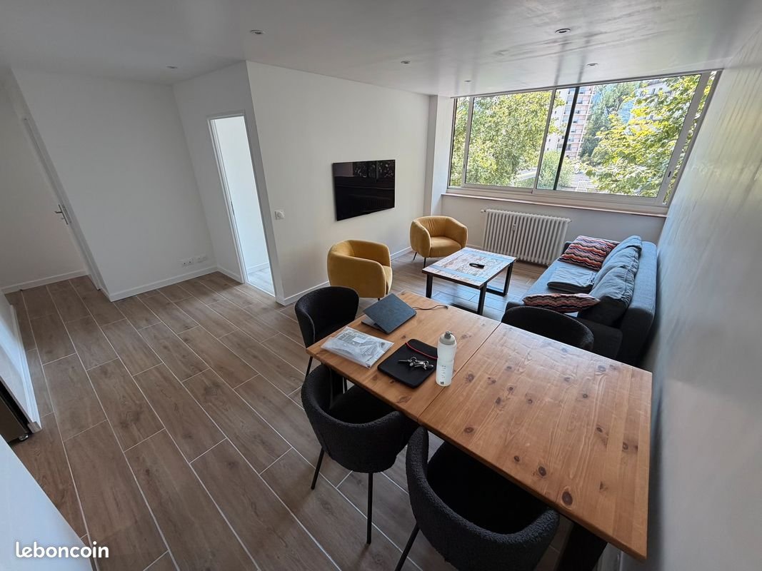Appartement à louer, 60m², Annecy