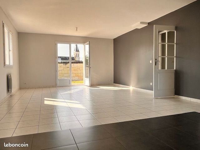 Maison à louer, 142m², Saumur