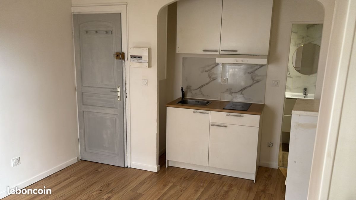 Appartement à louer, 18m², Béziers