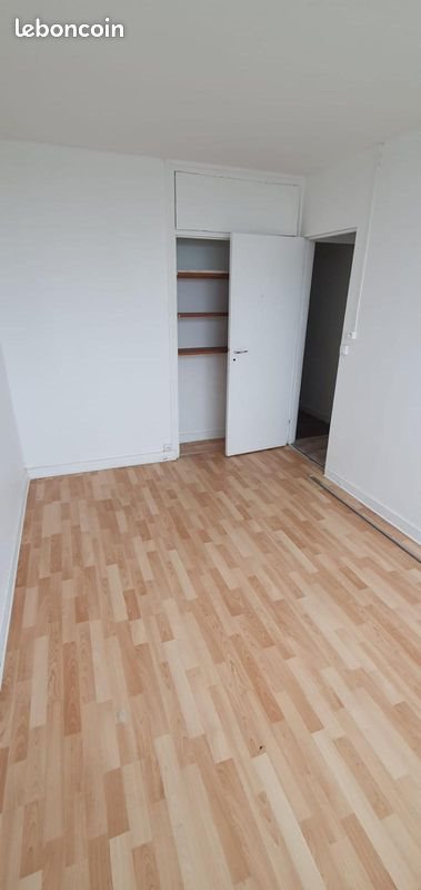 Appartement à louer, 80m², Évry-Courcouronnes