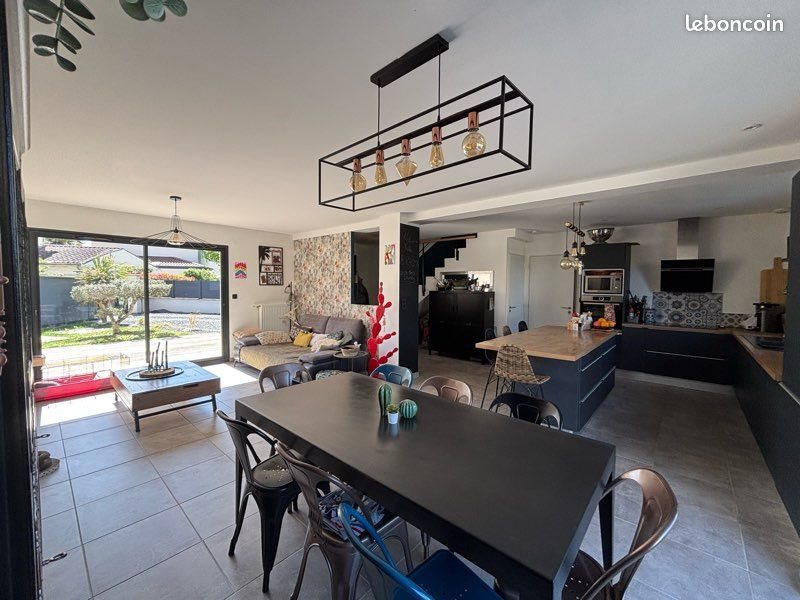 Maison à vendre, 116m², Craponne