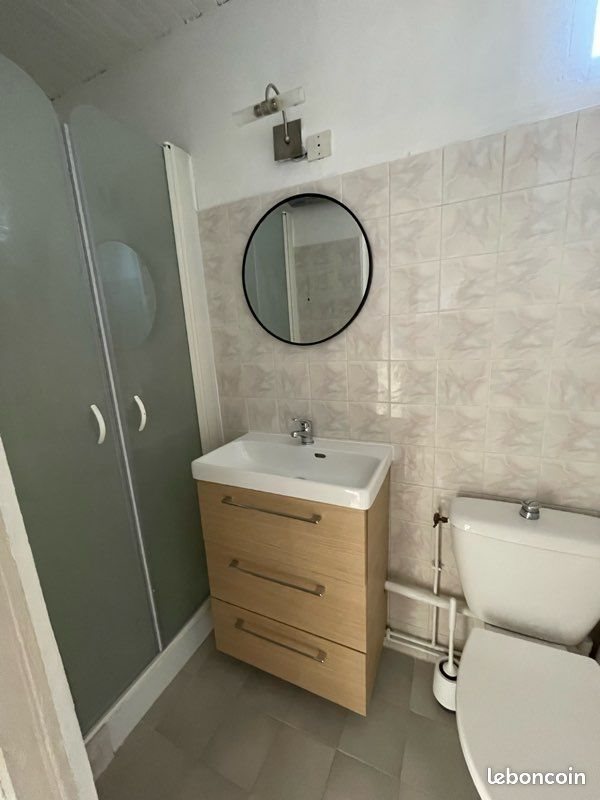 Appartement à louer, 25m², Bagnols-sur-Cèze