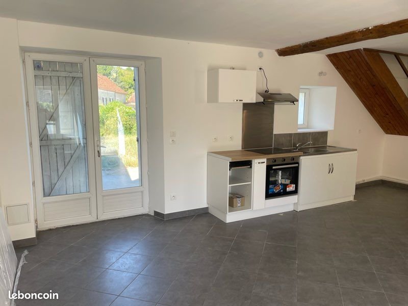 Maison à louer, 81m², Fère-en-Tardenois