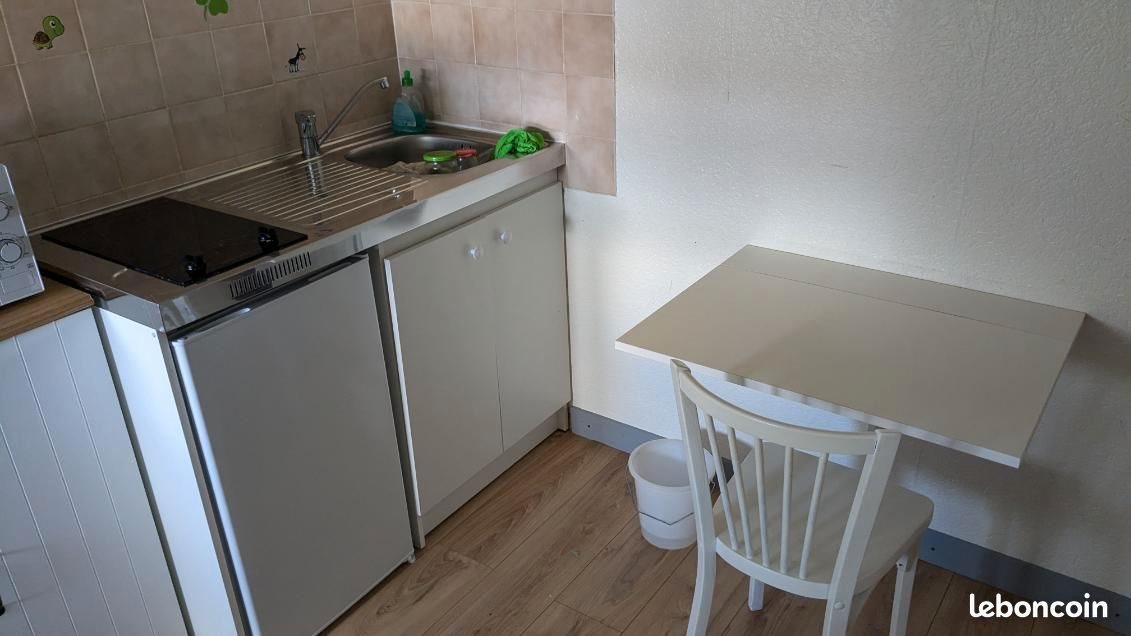 Appartement à louer, 17m², Poligny
