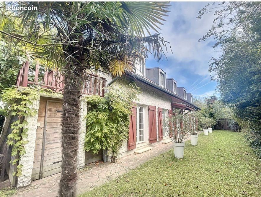 Maison à louer, 148m², Pessac