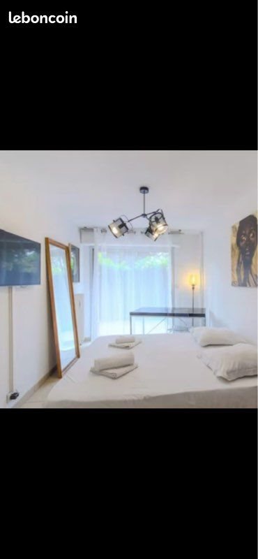 Appartement à louer, 81m², Antibes