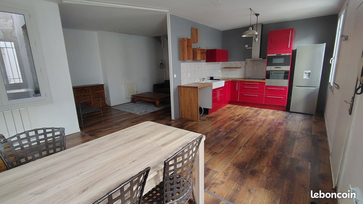 Appartement à louer, 71m², Bordeaux