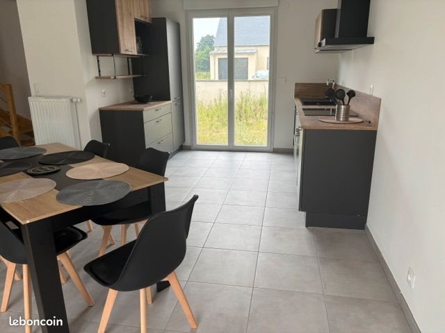 Maison à louer, 125m², Combourg