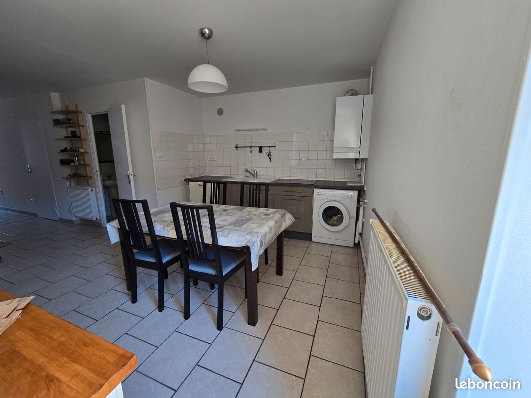 Appartement à louer, 63m², Vrigne aux Bois