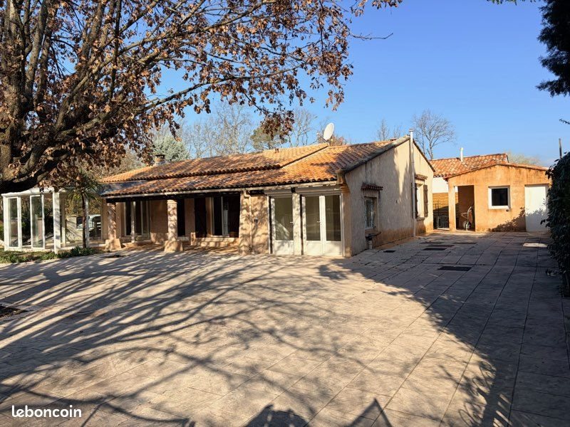 Maison à vendre, 120m², Bagnols-en-Forêt