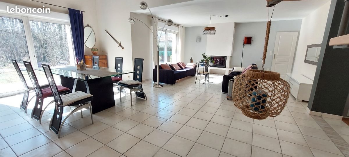 Maison à vendre, 194m², Dirac