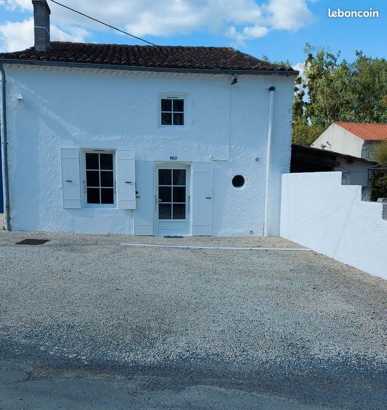 Maison à louer, 65m², Asnières-la-Giraud
