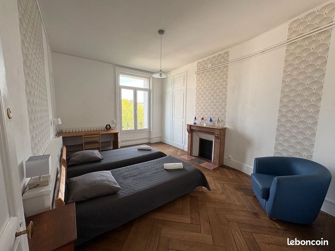 Appartement à louer, 130m², Lons-le-Saunier
