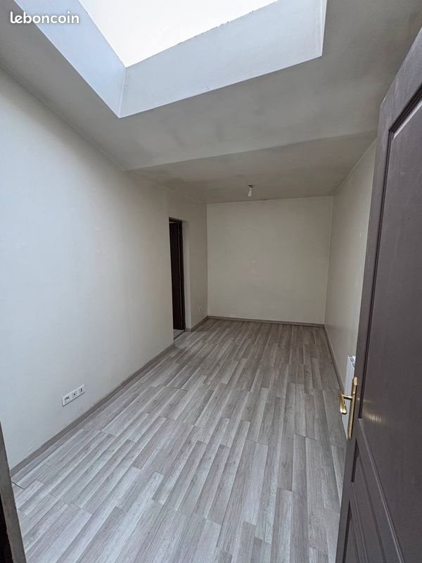 Appartement à louer, 43m², Lille