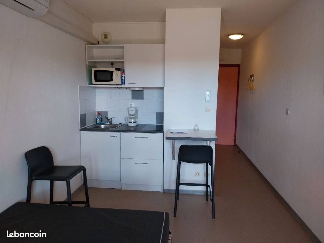 Appartement à louer, 19m², Béziers