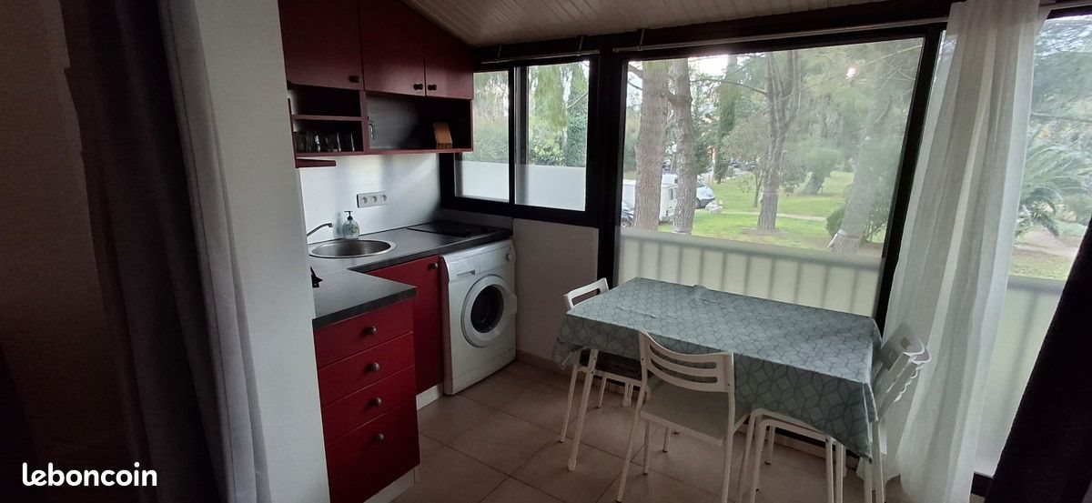 Appartement à louer, 30m², Arles