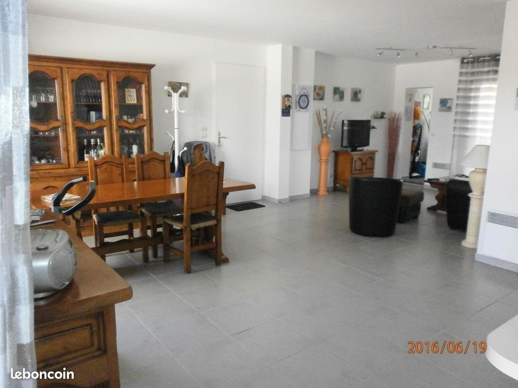 Appartement à vendre, 92m², Hyères