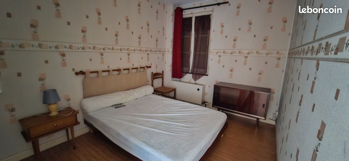 Appartement à louer, 48m², La Canourgue