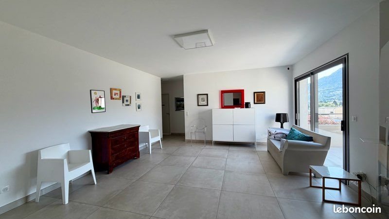 Appartement à louer, 78m², L'Ile-Rousse