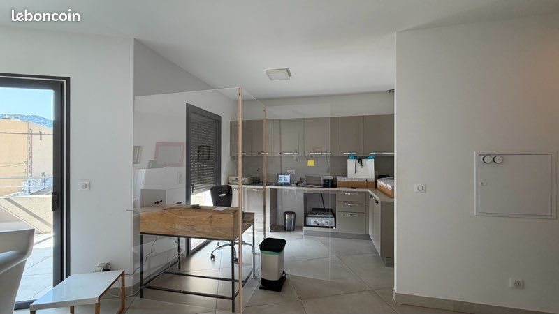Appartement à louer, 78m², L'Ile-Rousse