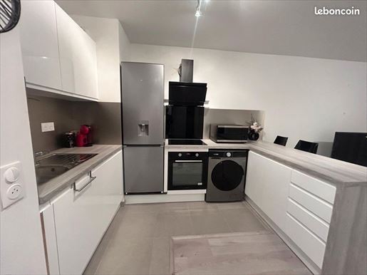 Advert pic 0