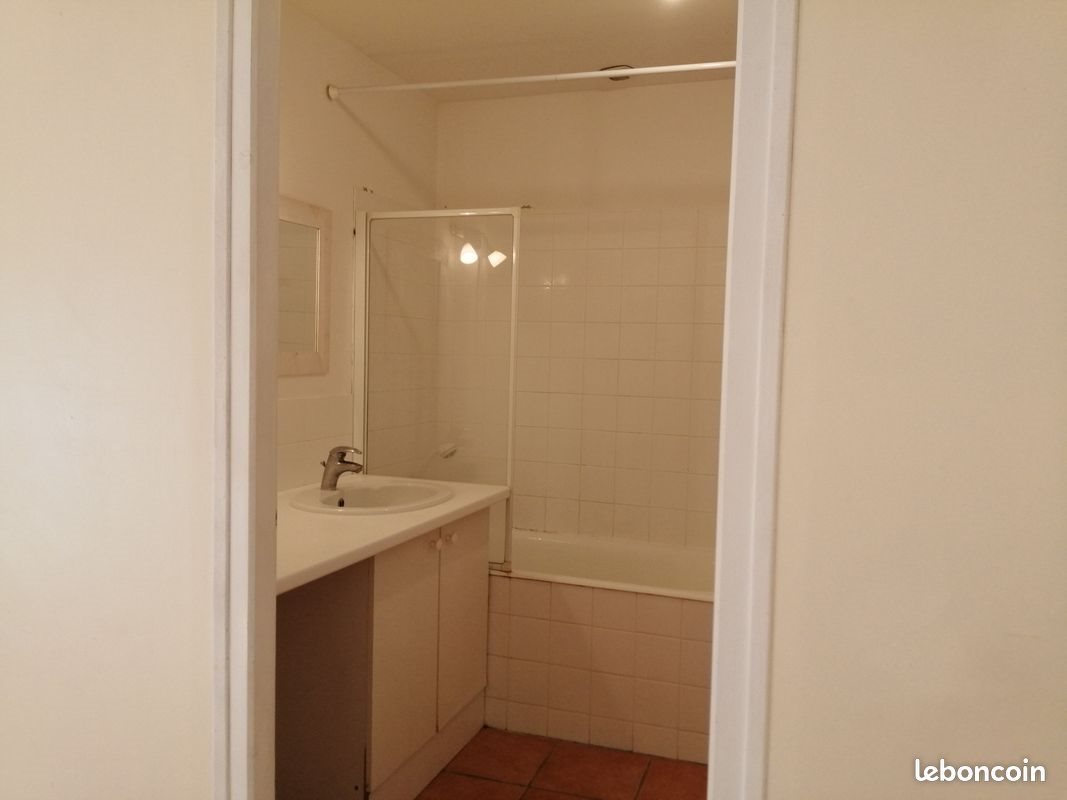 Appartement à louer, 39m², Rouillac