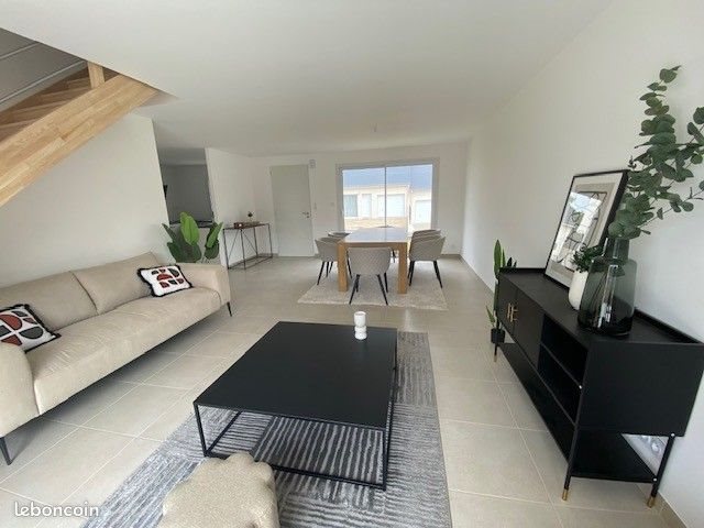 Maison à vendre, 108m², L'Huisserie