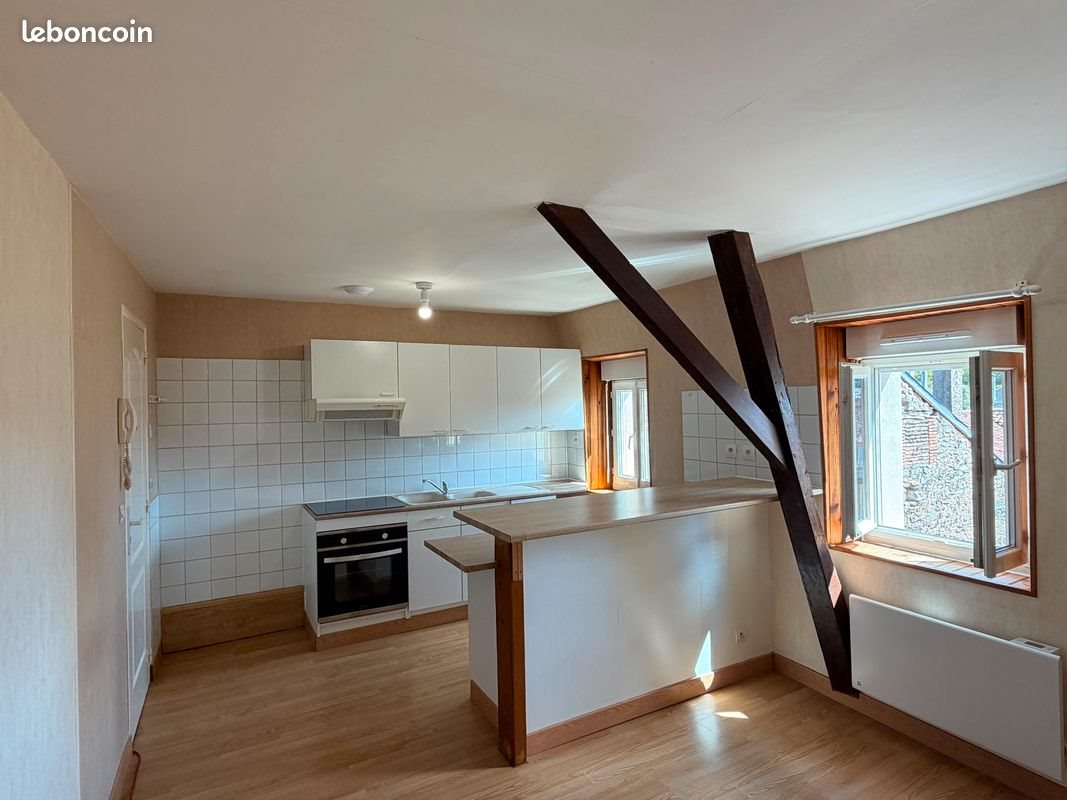 Appartement à louer, 65m², Montmorillon