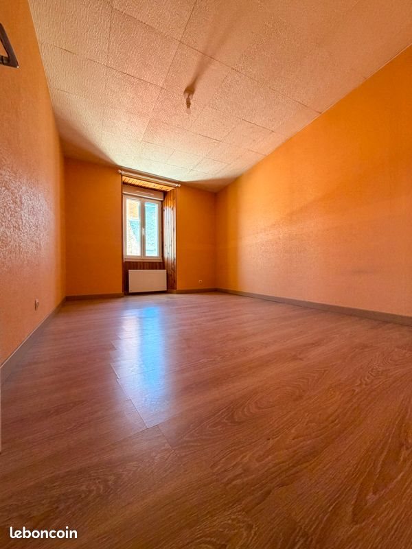 Appartement à louer, 65m², Montmorillon