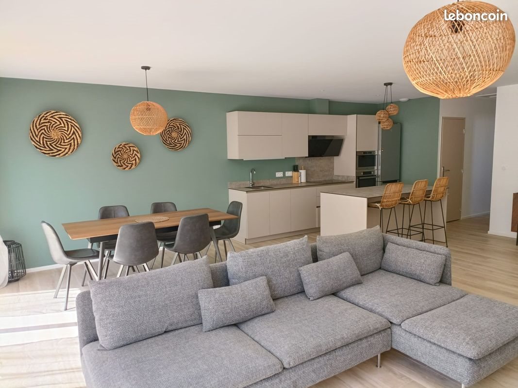 Maison à louer, 102m², Ollioules
