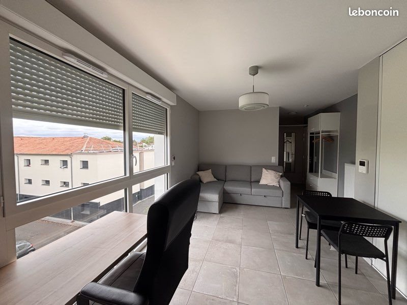 Appartement à louer, 25m², Mérignac