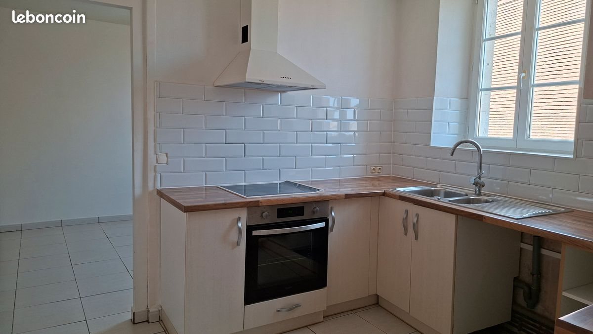 Appartement à louer, 83m², Orthez