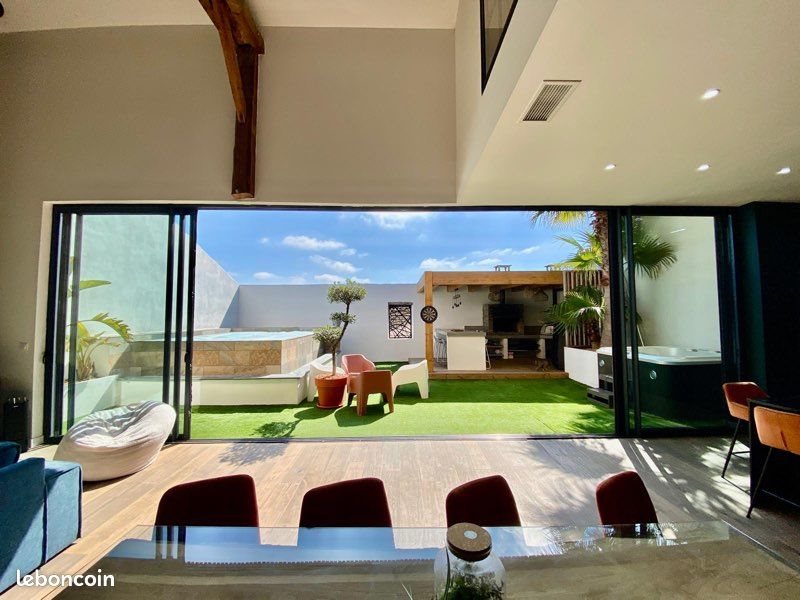 Maison à vendre, 220m², Coursan