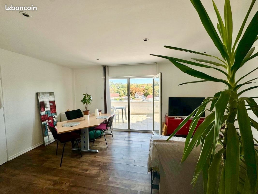 Appartement à louer, 37m², Ecole-Valentin