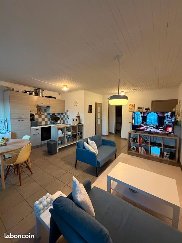 Appartement à louer, 45m², Lunel