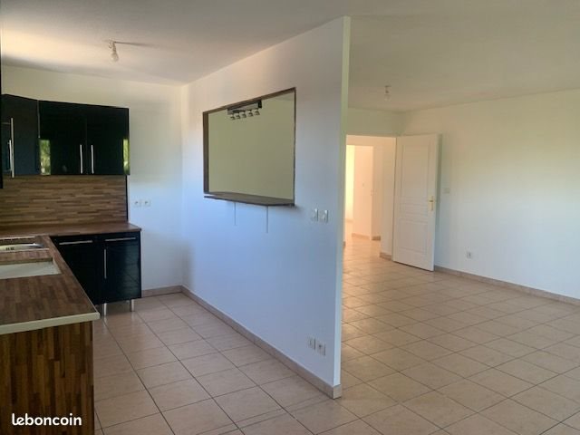 Appartement à louer, 69m², Carpentras