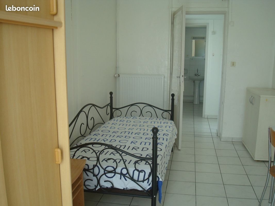 Appartement à louer, 21m², Niort