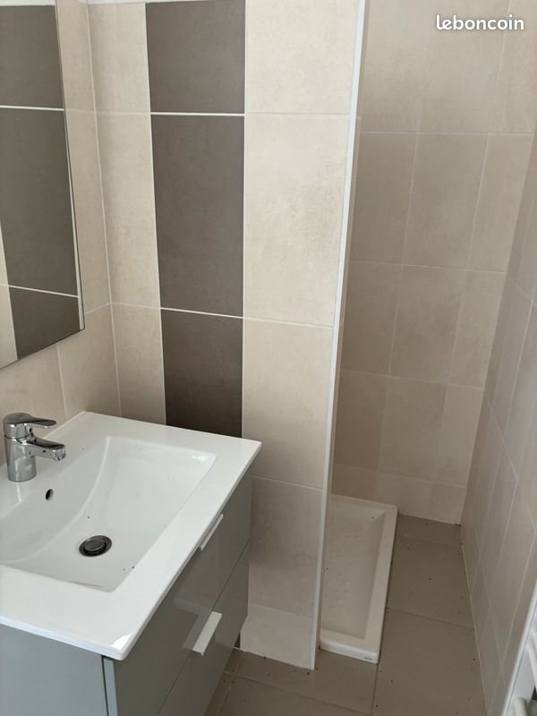 Appartement à louer, 25m², Valence