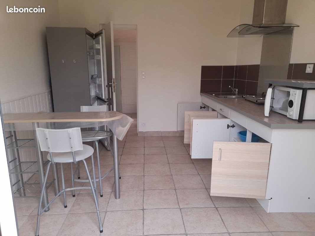 Maison à louer, 22m², Laval