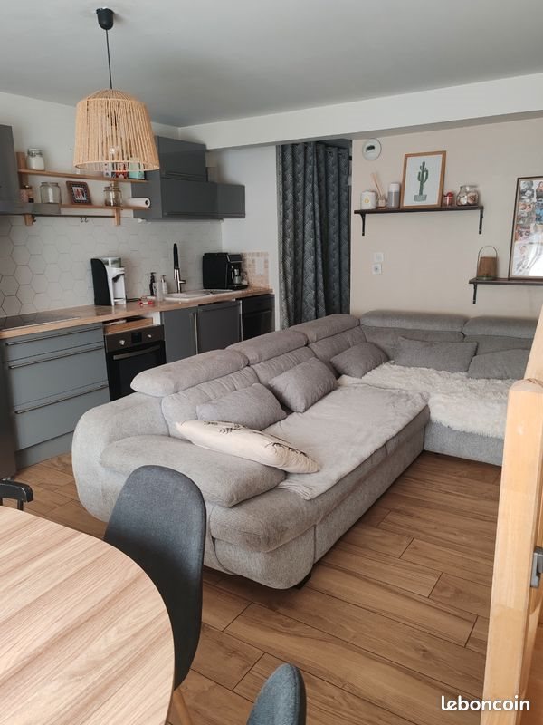Maison à louer, 64m², Auriol