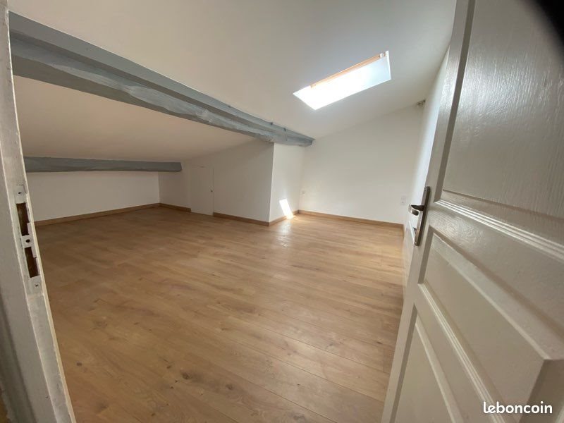 Maison à louer, 120m², Vertheuil