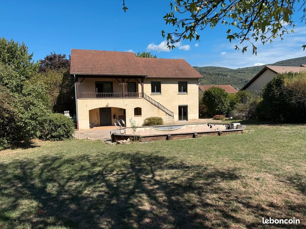 Maison à vendre, 125m², Vertrieu