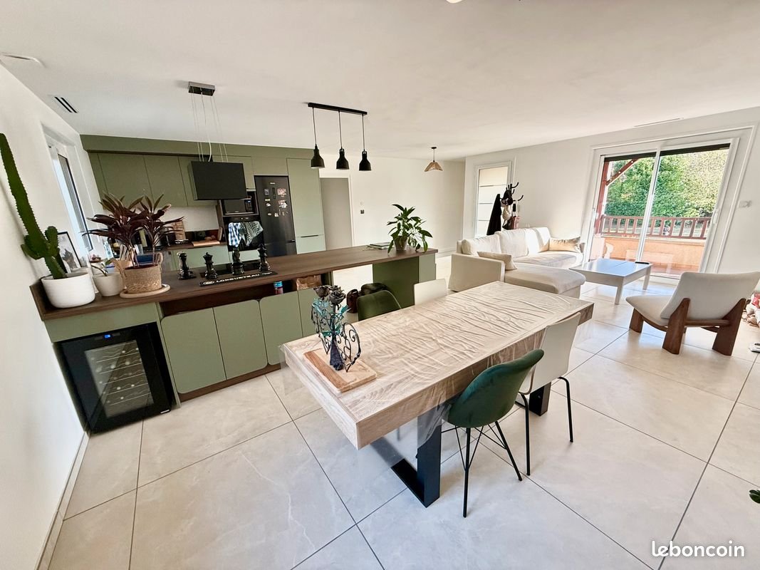Maison à vendre, 125m², Vertrieu