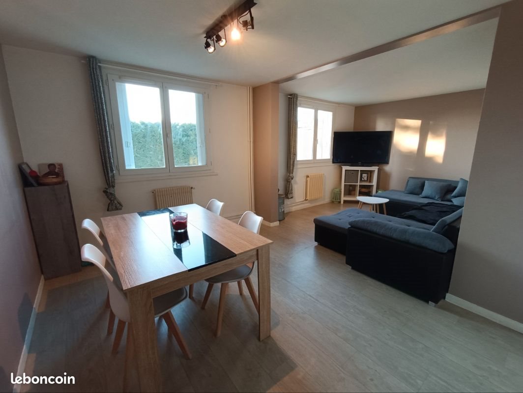 Appartement à louer, 70m², Nérondes