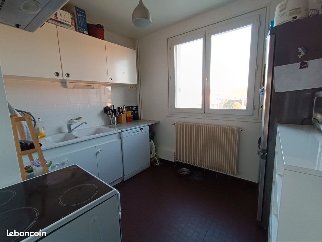 Appartement à louer, 70m², Nérondes