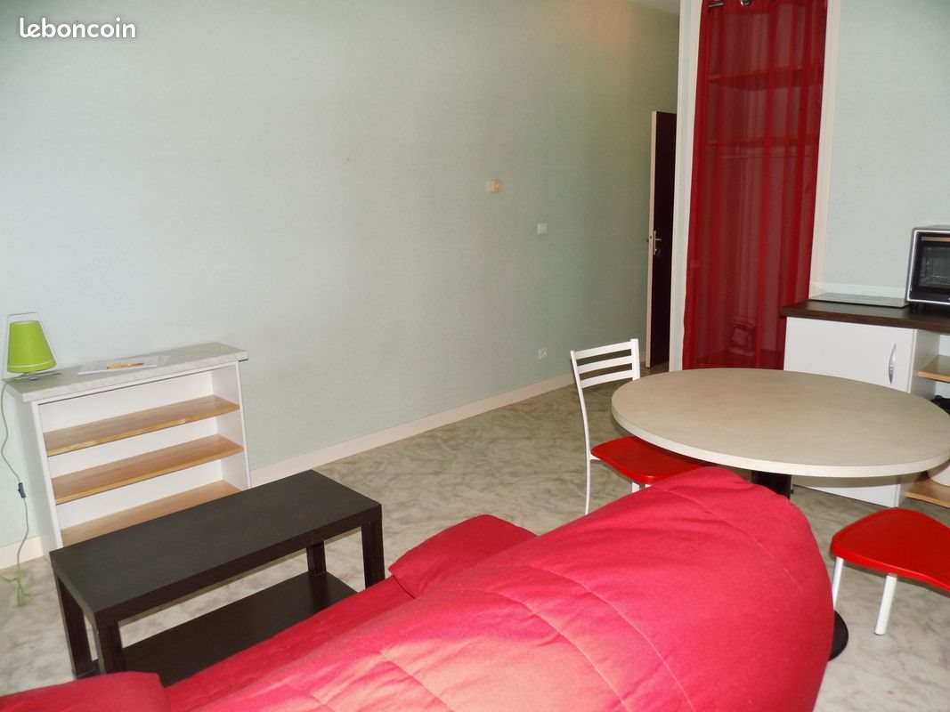 Appartement à louer, 28m², Charolles