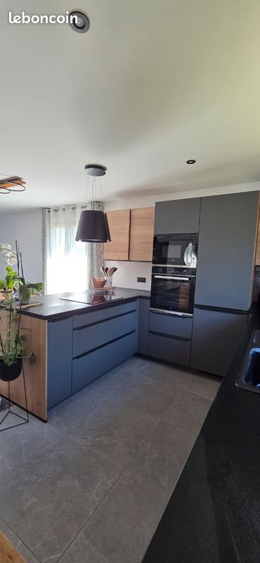 Maison à vendre, 100m², Lyoffans