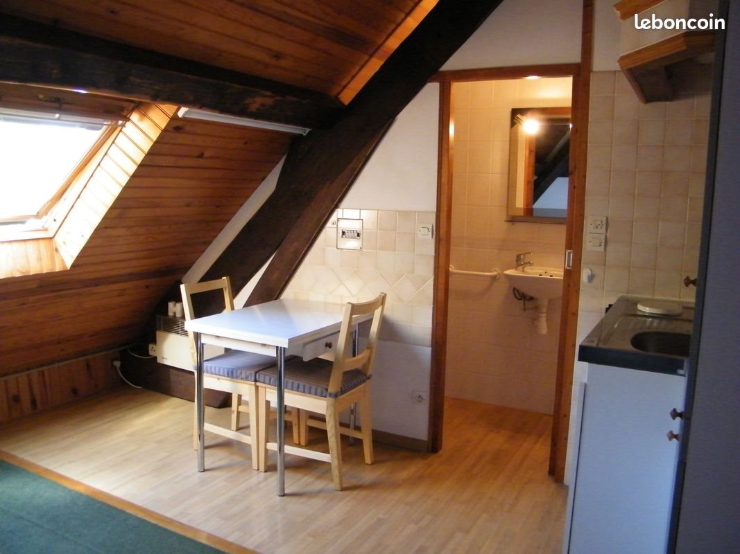 Appartement à louer, 221m², Corenc