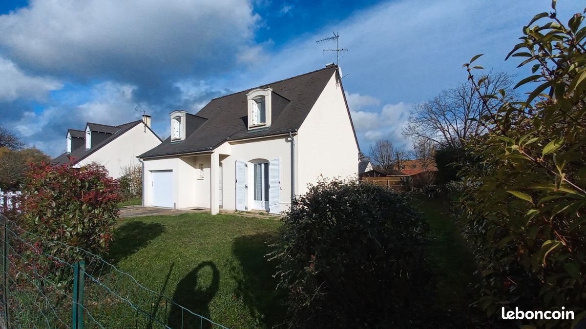 Maison à vendre, 102m², Larçay